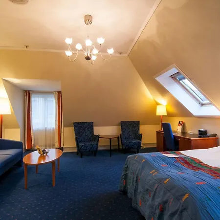 Heimen Hotel 4*
